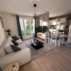 apparemment-t3-55m2.midi-pyreneeshotels.com/